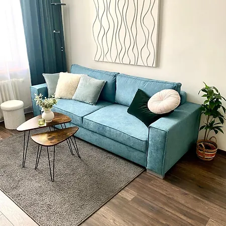 Apartament Dean - Next To Nivy Bus Station & Mall Bratislava