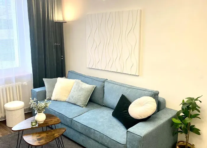 Dean - Next To Nivy Bus Station & Mall Apartamento Bratislava